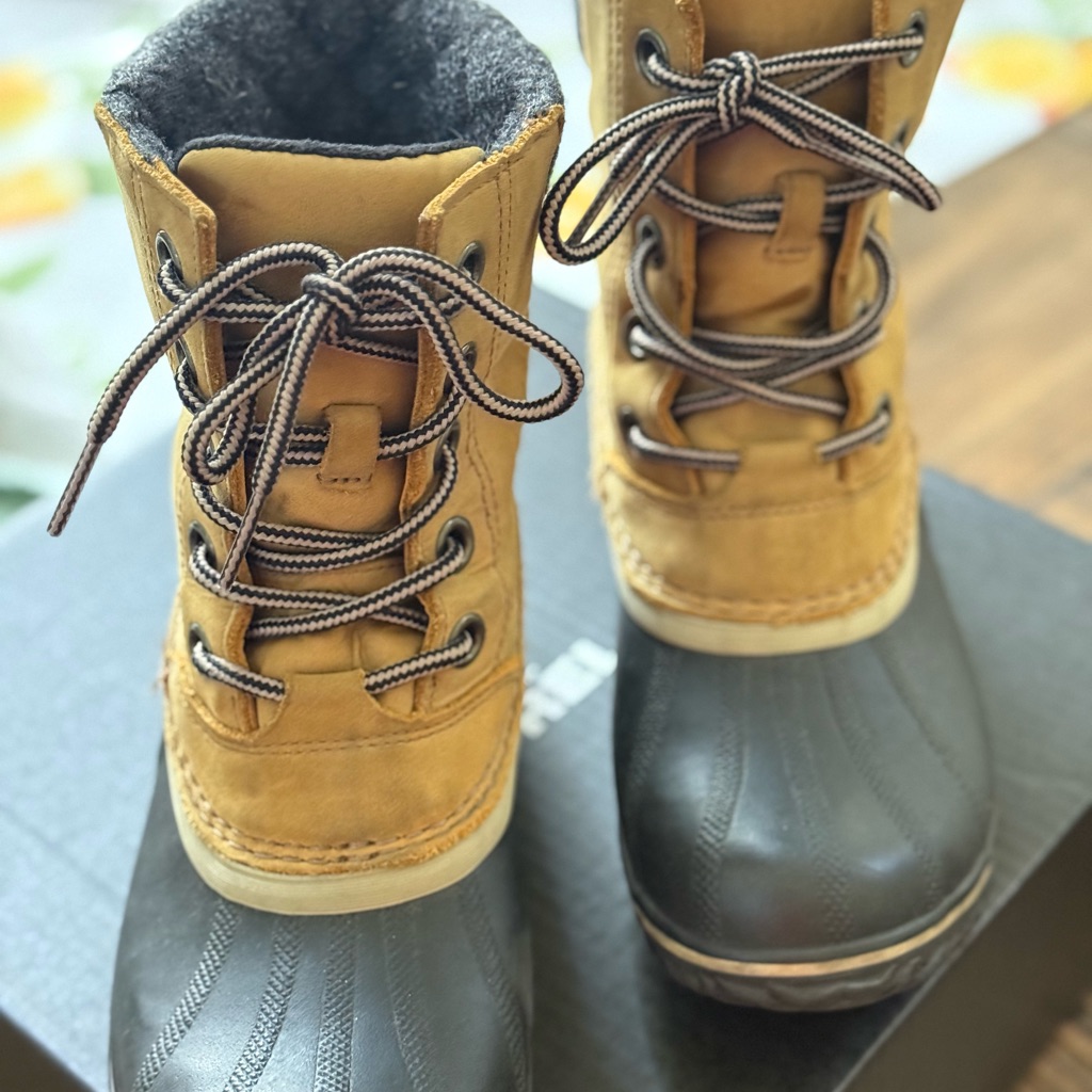Sorel Yellow And Gray Winter Boots